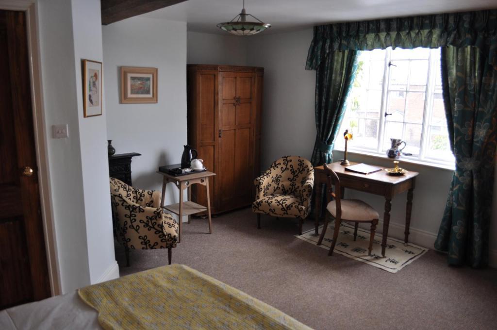 Old Ivy House Bed & Breakfast Nuneaton Room photo